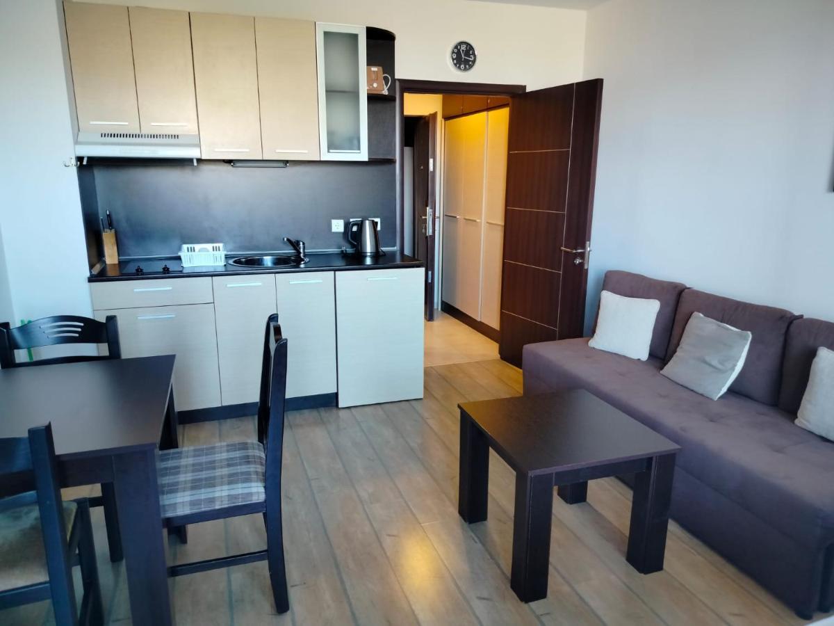 Alpine Lodge Bansko Apartments מראה חיצוני תמונה