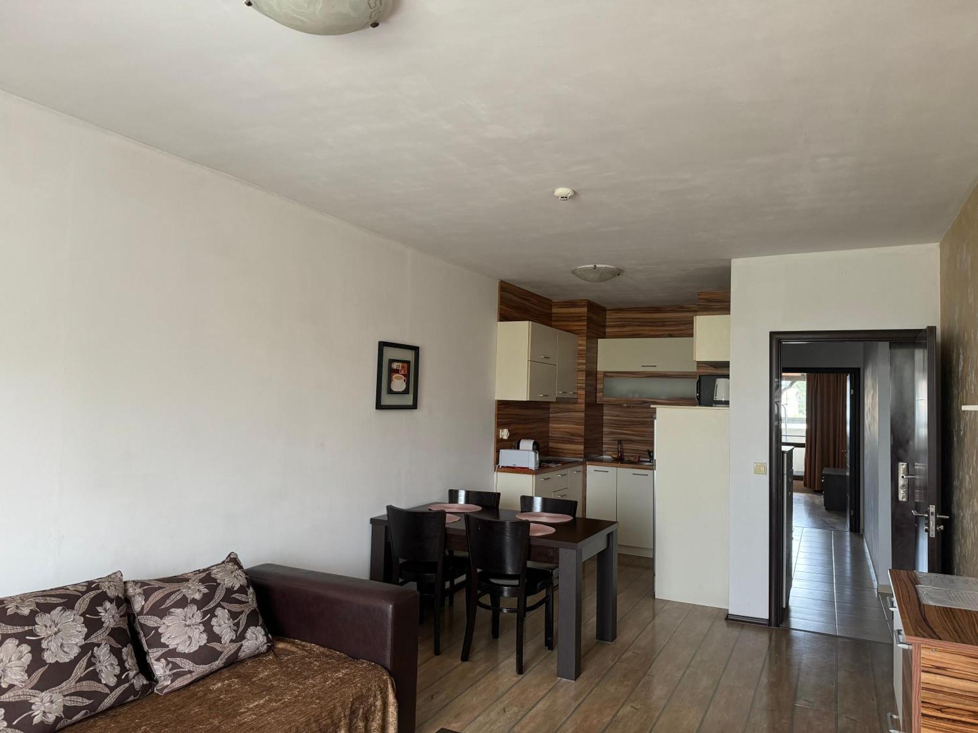 Alpine Lodge Bansko Apartments מראה חיצוני תמונה